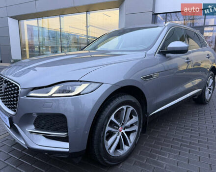 Серый Ягуар Ф-Пейс, объемом двигателя 2 л и пробегом 108 тыс. км за 43900 $, фото 8 на Automoto.ua