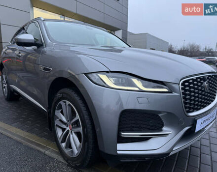 Серый Ягуар Ф-Пейс, объемом двигателя 2 л и пробегом 108 тыс. км за 43900 $, фото 10 на Automoto.ua