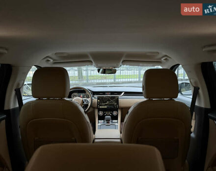 Серый Ягуар Ф-Пейс, объемом двигателя 2 л и пробегом 108 тыс. км за 43900 $, фото 29 на Automoto.ua