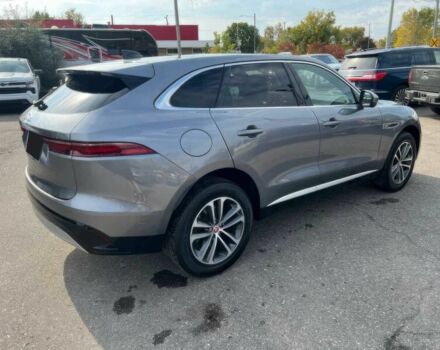 Серый Ягуар Ф-Пейс, объемом двигателя 2 л и пробегом 30 тыс. км за 13000 $, фото 7 на Automoto.ua