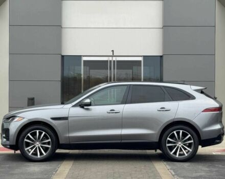 Сірий Ягуар Ф-Пейс, об'ємом двигуна 2 л та пробігом 28 тис. км за 13000 $, фото 4 на Automoto.ua