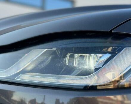 Серый Ягуар Ф-Пейс, объемом двигателя 2 л и пробегом 80 тыс. км за 59000 $, фото 12 на Automoto.ua