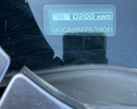 Серый Ягуар Ф-Пейс, объемом двигателя 2 л и пробегом 80 тыс. км за 59000 $, фото 14 на Automoto.ua