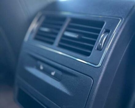 Серый Ягуар Ф-Пейс, объемом двигателя 2 л и пробегом 80 тыс. км за 59000 $, фото 24 на Automoto.ua