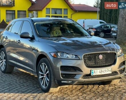 Серый Ягуар Ф-Пейс, объемом двигателя 2 л и пробегом 207 тыс. км за 17999 $, фото 1 на Automoto.ua