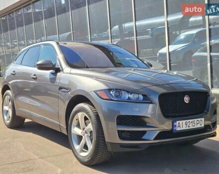 Серый Ягуар Ф-Пейс, объемом двигателя 2 л и пробегом 182 тыс. км за 19999 $, фото 1 на Automoto.ua