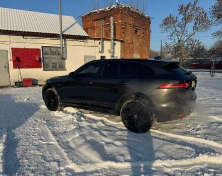 Серый Ягуар Ф-Пейс, объемом двигателя 3 л и пробегом 209 тыс. км за 26000 $, фото 1 на Automoto.ua