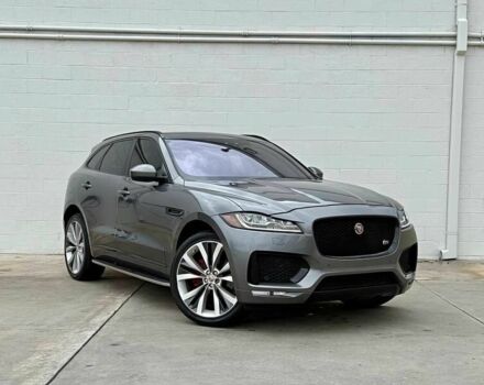 Серый Ягуар Ф-Пейс, объемом двигателя 3 л и пробегом 61 тыс. км за 6000 $, фото 1 на Automoto.ua