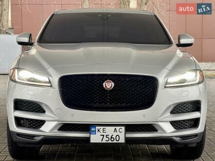 Ягуар Ф-Пейс 2018 у Дніпро (Дніпропетровську) на Automoto.ua Сірий Ягуар Ф-Пейс, об'ємом двигуна 3 л та пробігом 122 тис. км за 22900 $, фото 1 на Automoto.ua