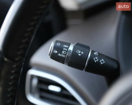 Синій Ягуар Ф-Пейс, об'ємом двигуна 2 л та пробігом 179 тис. км за 22800 $, фото 25 на Automoto.ua