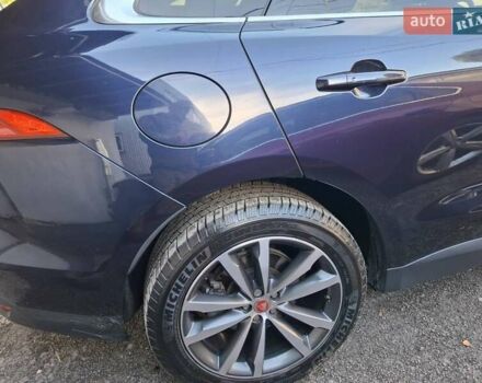 Синий Ягуар Ф-Пейс, объемом двигателя 2 л и пробегом 167 тыс. км за 21000 $, фото 7 на Automoto.ua