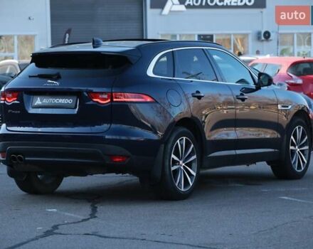 Синій Ягуар Ф-Пейс, об'ємом двигуна 2 л та пробігом 179 тис. км за 22800 $, фото 6 на Automoto.ua