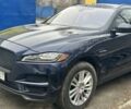 Синий Ягуар Ф-Пейс, объемом двигателя 2 л и пробегом 95 тыс. км за 20500 $, фото 2 на Automoto.ua
