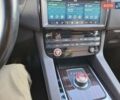 Синий Ягуар Ф-Пейс, объемом двигателя 2 л и пробегом 167 тыс. км за 21000 $, фото 11 на Automoto.ua