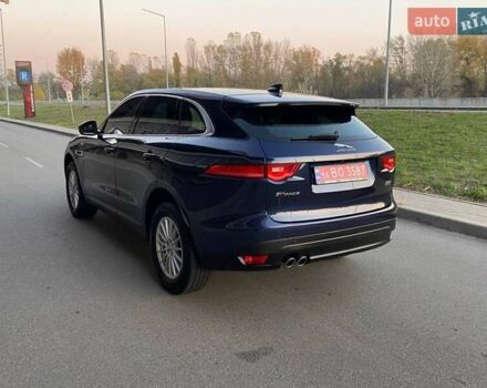 Синий Ягуар Ф-Пейс, объемом двигателя 2 л и пробегом 102 тыс. км за 25500 $, фото 5 на Automoto.ua