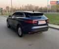 Синий Ягуар Ф-Пейс, объемом двигателя 2 л и пробегом 102 тыс. км за 25500 $, фото 5 на Automoto.ua