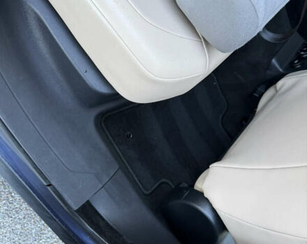 Синий Ягуар Ф-Пейс, объемом двигателя 2 л и пробегом 199 тыс. км за 26500 $, фото 31 на Automoto.ua