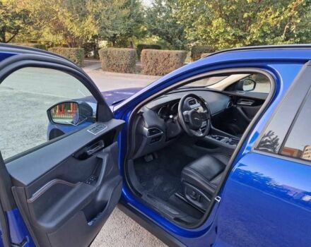 Синій Ягуар Ф-Пейс, об'ємом двигуна 2 л та пробігом 85 тис. км за 19500 $, фото 5 на Automoto.ua