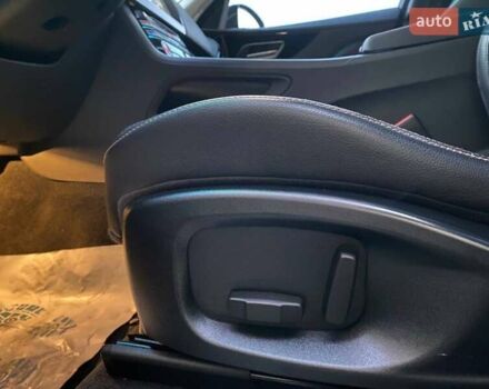 Синий Ягуар Ф-Пейс, объемом двигателя 2 л и пробегом 102 тыс. км за 25500 $, фото 11 на Automoto.ua