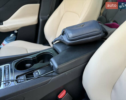 Синий Ягуар Ф-Пейс, объемом двигателя 2 л и пробегом 199 тыс. км за 26500 $, фото 22 на Automoto.ua