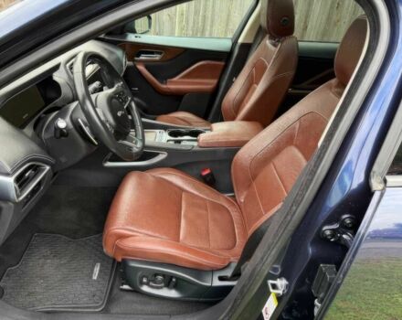 Синій Ягуар Ф-Пейс, об'ємом двигуна 3 л та пробігом 50 тис. км за 5600 $, фото 7 на Automoto.ua