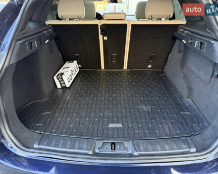 Синий Ягуар Ф-Пейс, объемом двигателя 2 л и пробегом 199 тыс. км за 24900 $, фото 11 на Automoto.ua