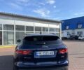 Синий Ягуар Ф-Пейс, объемом двигателя 2 л и пробегом 85 тыс. км за 18000 $, фото 10 на Automoto.ua