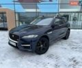 Синий Ягуар Ф-Пейс, объемом двигателя 2 л и пробегом 95 тыс. км за 23950 $, фото 1 на Automoto.ua