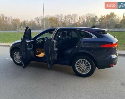 Синий Ягуар Ф-Пейс, объемом двигателя 2 л и пробегом 102 тыс. км за 25500 $, фото 16 на Automoto.ua