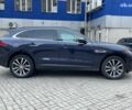 Синий Ягуар Ф-Пейс, объемом двигателя 3 л и пробегом 113 тыс. км за 29990 $, фото 3 на Automoto.ua