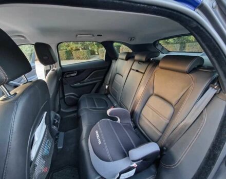 Синій Ягуар Ф-Пейс, об'ємом двигуна 2 л та пробігом 85 тис. км за 19500 $, фото 8 на Automoto.ua