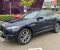Синій Ягуар Ф-Пейс, об'ємом двигуна 2 л та пробігом 85 тис. км за 27990 $, фото 2 на Automoto.ua