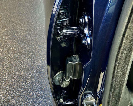 Синий Ягуар Ф-Пейс, объемом двигателя 2 л и пробегом 67 тыс. км за 32500 $, фото 30 на Automoto.ua