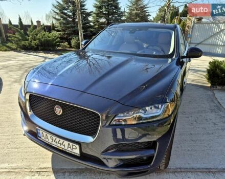 Синій Ягуар Ф-Пейс, об'ємом двигуна 2 л та пробігом 61 тис. км за 26990 $, фото 2 на Automoto.ua