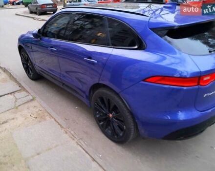 Синий Ягуар Ф-Пейс, объемом двигателя 3 л и пробегом 116 тыс. км за 24900 $, фото 2 на Automoto.ua