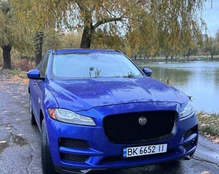 Ягуар Ф-Пейс 2017 у Рівному на Automoto.ua Синій Ягуар Ф-Пейс, об'ємом двигуна 2 л та пробігом 119 тис. км за 16300 $, фото 1 на Automoto.ua