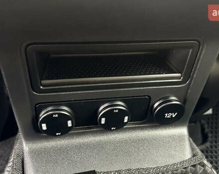 Ягуар Ф-Пейс 2018 у Дубно на Automoto.ua Синій Ягуар Ф-Пейс, об'ємом двигуна 2 л та пробігом 140 тис. км за 16999 $, фото 14 на Automoto.ua