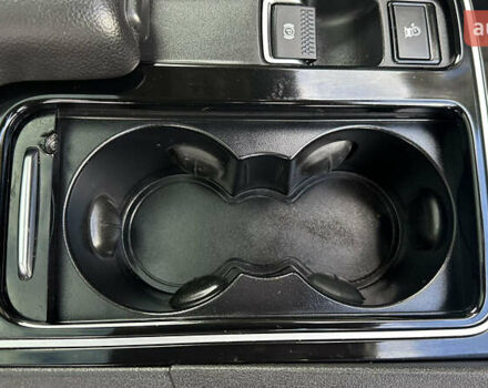 Ягуар Ф-Пейс 2018 у Дубно на Automoto.ua Синій Ягуар Ф-Пейс, об'ємом двигуна 2 л та пробігом 140 тис. км за 16999 $, фото 30 на Automoto.ua