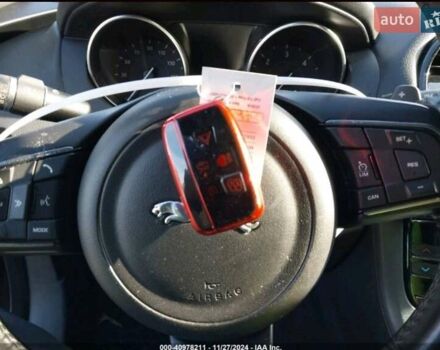 Синий Ягуар Ф-Пейс, объемом двигателя 2 л и пробегом 136 тыс. км за 25400 $, фото 12 на Automoto.ua