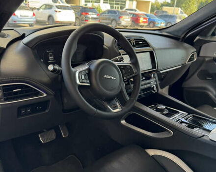 Синій Ягуар Ф-Пейс, об'ємом двигуна 3 л та пробігом 69 тис. км за 29000 $, фото 14 на Automoto.ua