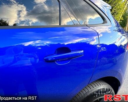 Синій Ягуар Ф-Пейс, об'ємом двигуна 3 л та пробігом 182 тис. км за 30000 $, фото 4 на Automoto.ua