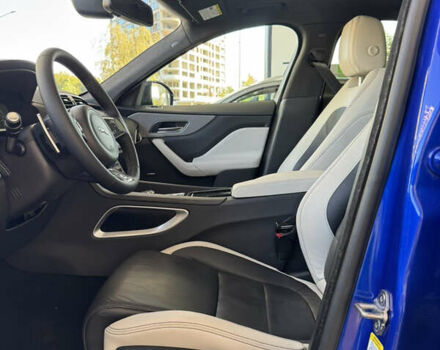 Синій Ягуар Ф-Пейс, об'ємом двигуна 3 л та пробігом 69 тис. км за 29000 $, фото 18 на Automoto.ua
