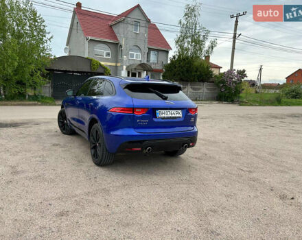 Синий Ягуар Ф-Пейс, объемом двигателя 3 л и пробегом 33 тыс. км за 42000 $, фото 5 на Automoto.ua