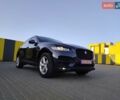 Синий Ягуар Ф-Пейс, объемом двигателя 2 л и пробегом 87 тыс. км за 18000 $, фото 4 на Automoto.ua