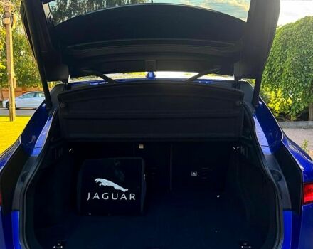 Синій Ягуар Ф-Пейс, об'ємом двигуна 3 л та пробігом 182 тис. км за 30000 $, фото 5 на Automoto.ua