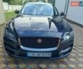 Синий Ягуар Ф-Пейс, объемом двигателя 2 л и пробегом 64 тыс. км за 26950 $, фото 1 на Automoto.ua