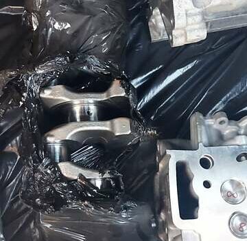 Синий Ягуар Ф-Пейс, объемом двигателя 2 л и пробегом 136 тыс. км за 25400 $, фото 4 на Automoto.ua