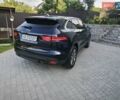 Синій Ягуар Ф-Пейс, об'ємом двигуна 2 л та пробігом 67 тис. км за 25300 $, фото 3 на Automoto.ua