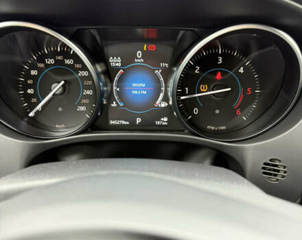 Ягуар Ф-Пейс 2020 у Києві на Automoto.ua Синій Ягуар Ф-Пейс, об'ємом двигуна 2 л та пробігом 45 тис. км за 35300 $, фото 4 на Automoto.ua