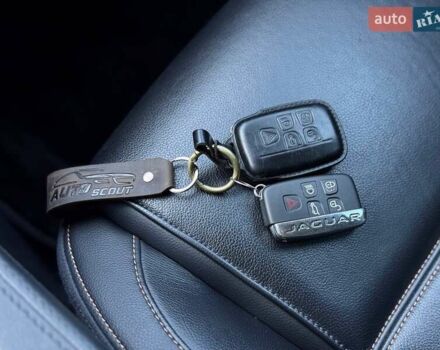 Синій Ягуар Ф-Пейс, об'ємом двигуна 2 л та пробігом 82 тис. км за 29900 $, фото 28 на Automoto.ua